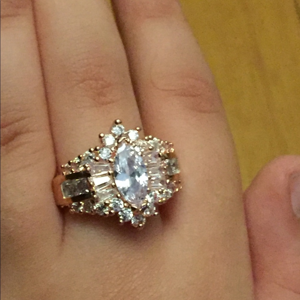 Rose gold ring